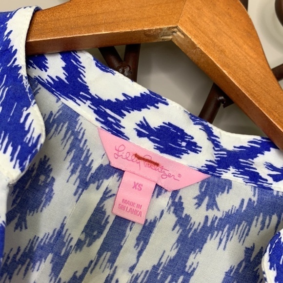 Lilly Pulitzer Sarasota Blue Ikat V Neck Tunic Top - Picture 4 of 6